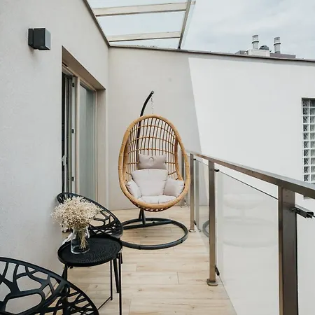 Cubicle 72 Big Terrace Apartamento