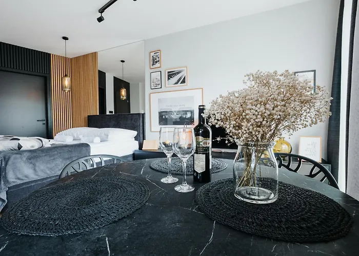 Cubicle 72 Big Terrace Apartamento Cracóvia