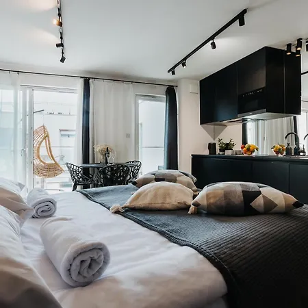 Apartment Cubicle 72 Big Terrace Krakow